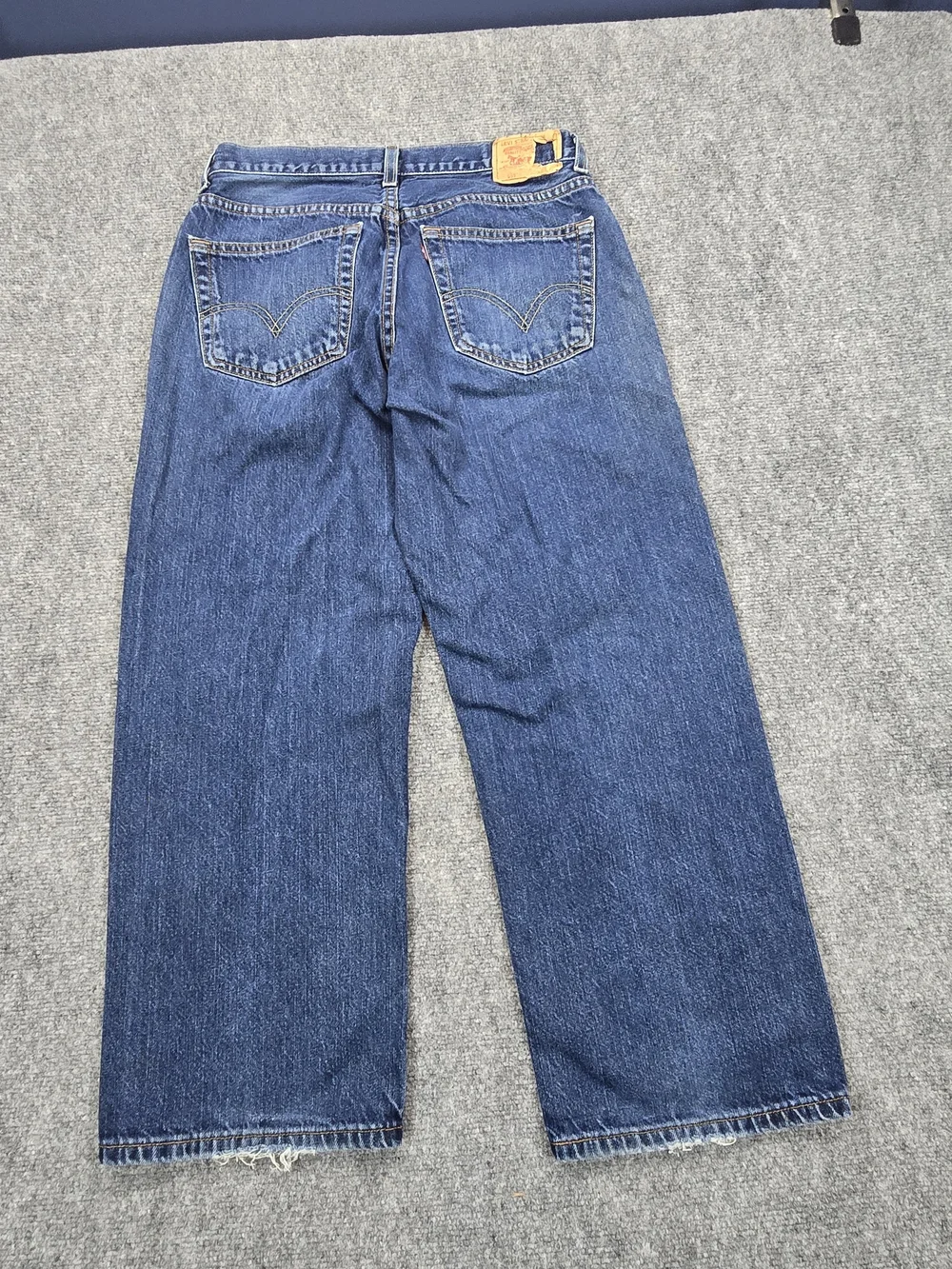 Levis levi 569